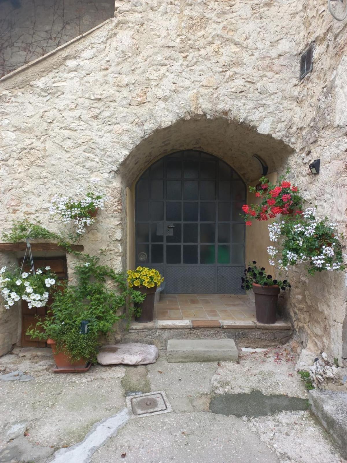 Il Borgo Di Cornillo Villa Meggiano Exterior photo